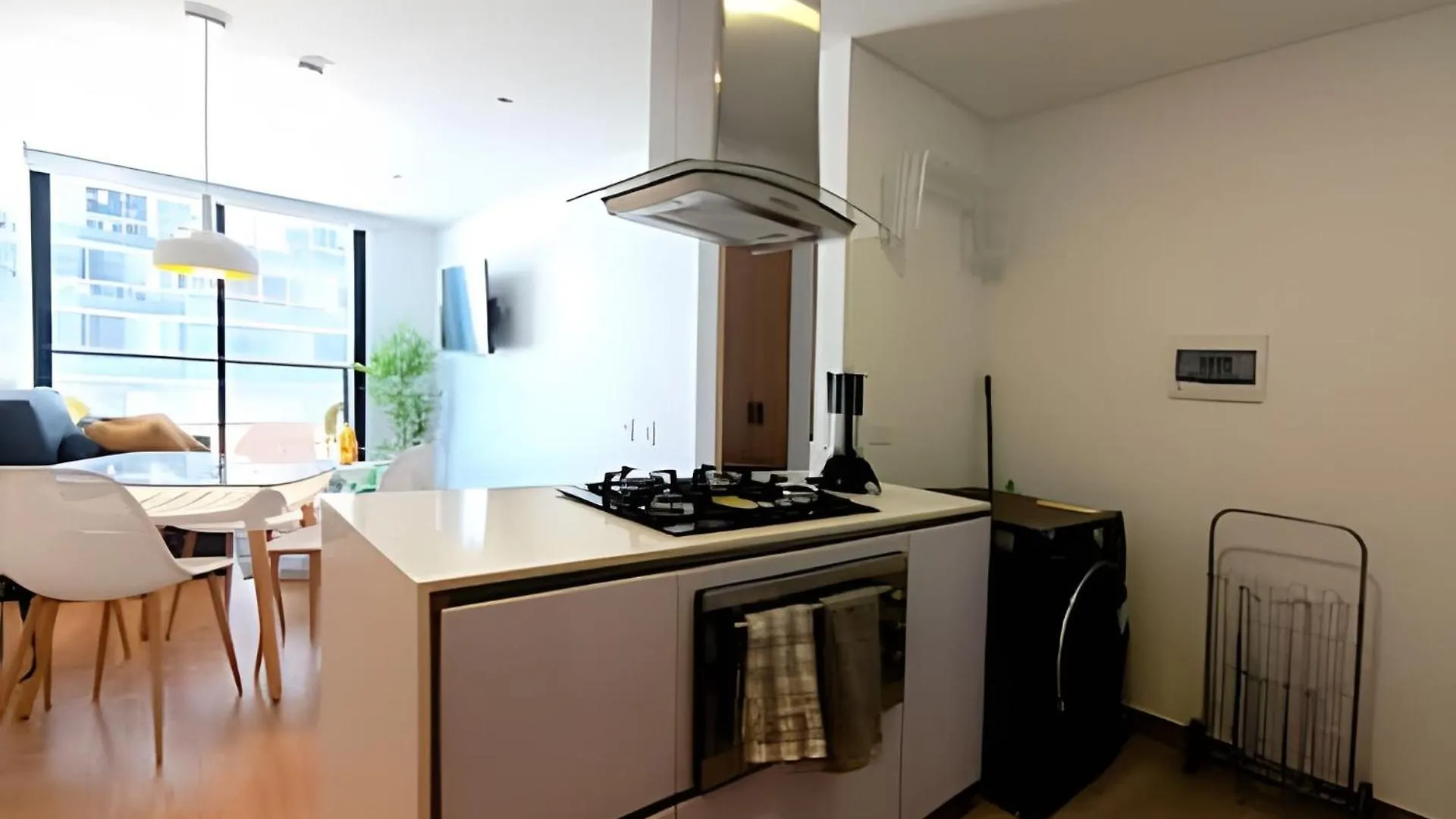 Confort Con 2 Habitaciones,Balcon,Parking, Usaquen Bogota Apartment
